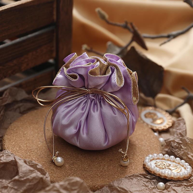 Роскошная упаковка Бархатный мешочек на шнурке Шелковый подарочный пакет для ювелирных изделий Свадебные конфетные коробки с жемчужной нитью Декор Сувенирный пакет Упаковка