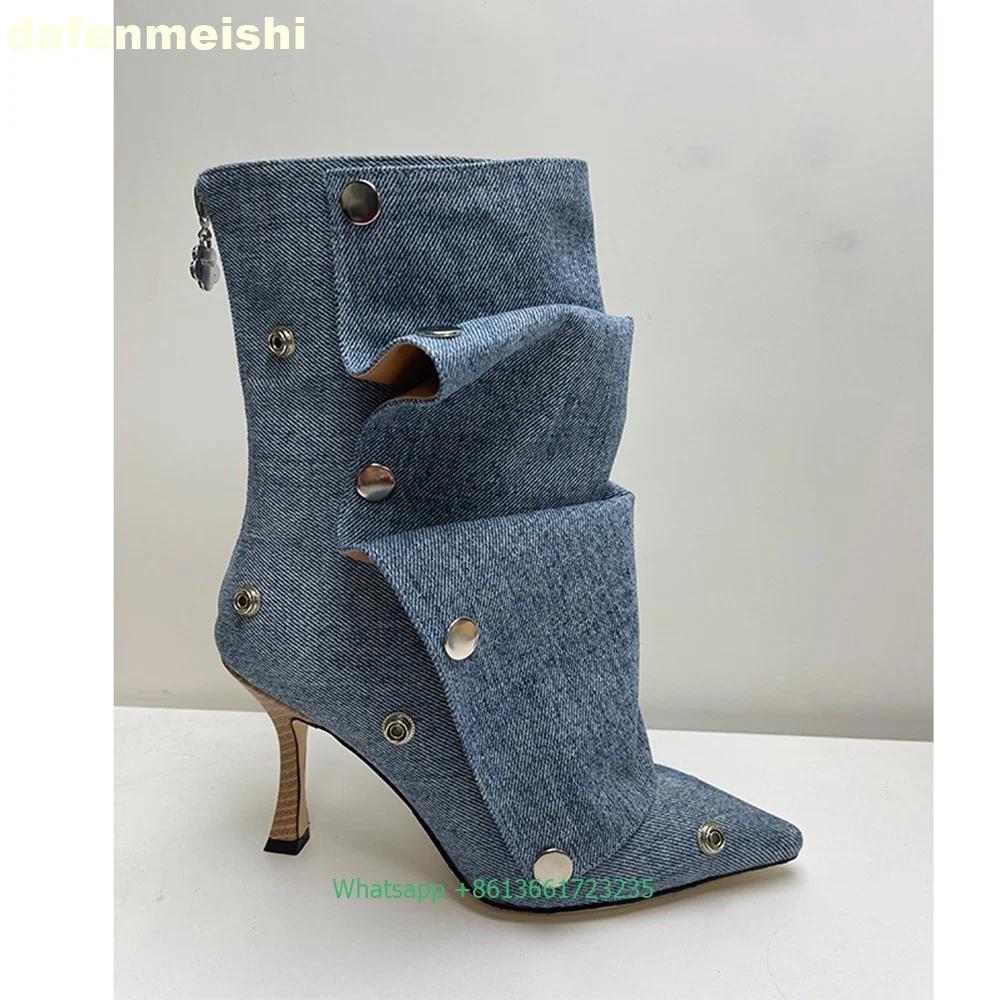 Металлическая пряжка-заклепка Плиссированные женские ботинки 2025 Зима Острый носок Тонкий каблук Короткие ботинки Однотонные Задняя молния Кожаные ботинки