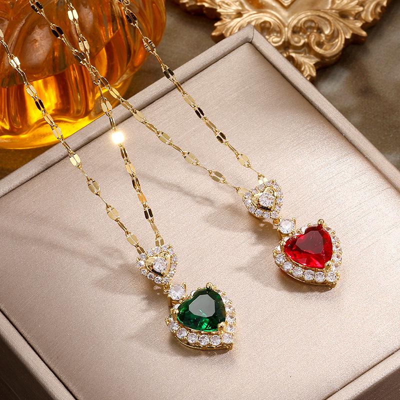 Heart Zircon Emerald Love Titanium Steel Necklace - Women's Fashion Clavicle Chain with Niche Design