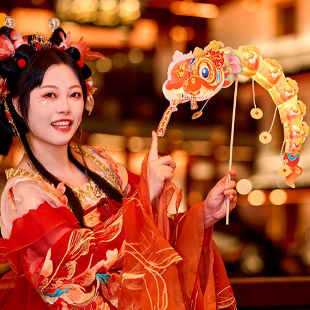 Traditional Lucky Dance Snake Lantern Cute New Year Luminous Lantern Good Luck Decoration