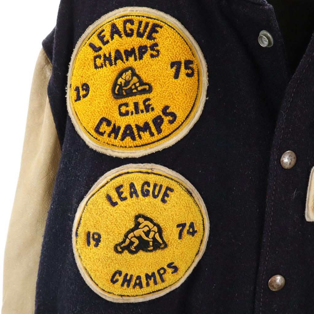 Vintage Куртка-бомбер 70-х годов с кожаными вставками и гербом, размер 44, темно-синяя, мужская, б/у