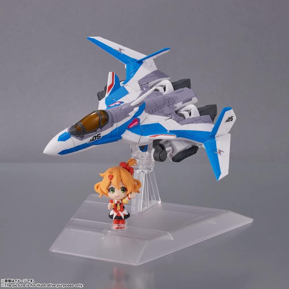 МИНИ-СЕАНС Macross Delta VF-31J Siegfried (Хаяте Иммельман Custom) с Фрейей Вион примерно. Подвижная фигурка из окрашенного ПВХ и АБС-пластика высотой 100 мм