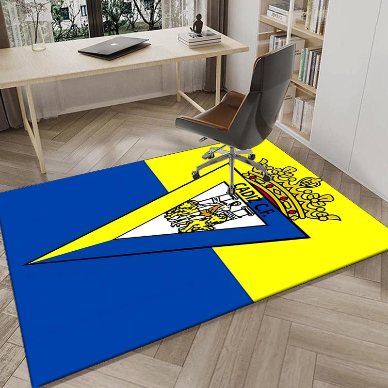 1PC Cadiz Crest Design Rug Game Carpet, Floor Mat for Bedroom Living Room Entryway Rug, Home Decor Idea Gift for Christmas birthday