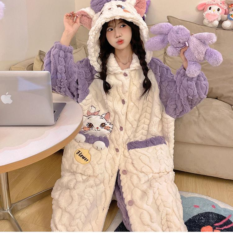 Осень и Зима Новая Милая Ночная Сорочка с Капюшоном Маленький Бобер Коралловый Флис Пижама Женский Зимний Женский Пижамный Комплект