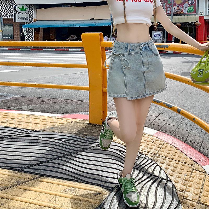 Молодежные и стройнящие светло-голубые шорты с высокой талией, из двух частей, юбка Sense, брюки, бретели, нестандартная модель Ms. Летняя модная джинсовая короткая юбка