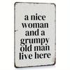 1pc Vintage Funny Novelty Metal Sign Creative Sign A Lovely Lady and a Grumpy Old Man Live Here Metal Sign Wall Art Home Decor
