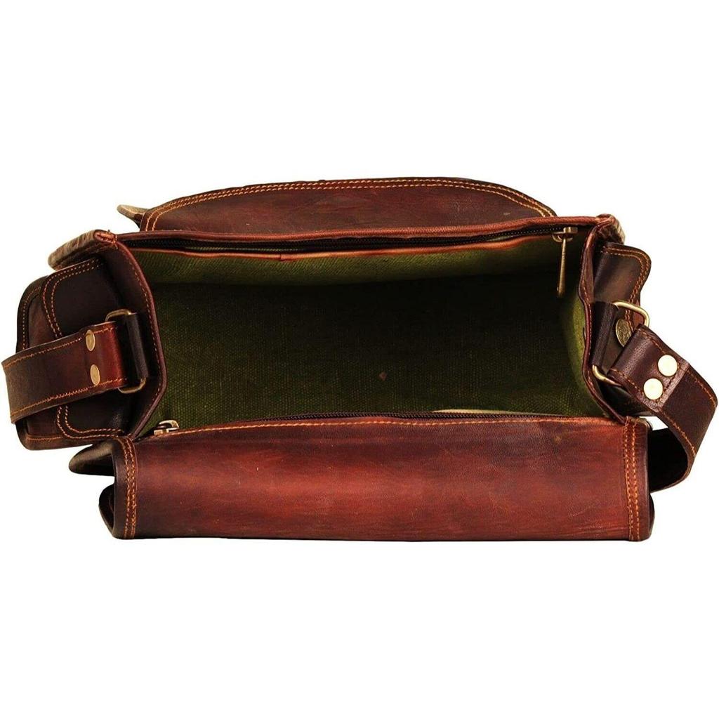 Женская винтажная коричневая кожаная сумка через плечо ручной работы.