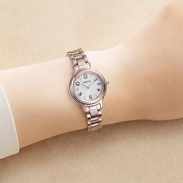 Citizen КС1-961-11 ( Смотреть радиоуправляемую металлическую группу wicca Solar-Tech для женщин) Круглые часы, золото