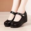Round-headed Sponge Cake-soled Mother Shoes Autumn Waterproof Platform Thick-soled Large Size Non-slip Wedge Shoes