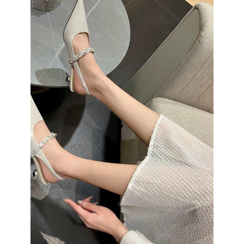 Элегантные туфли на высоком каблуке, французский тонкий каблук, острый носок, новый стиль на лето 2025 года, цельные потрясающие шлепанцы для женщин