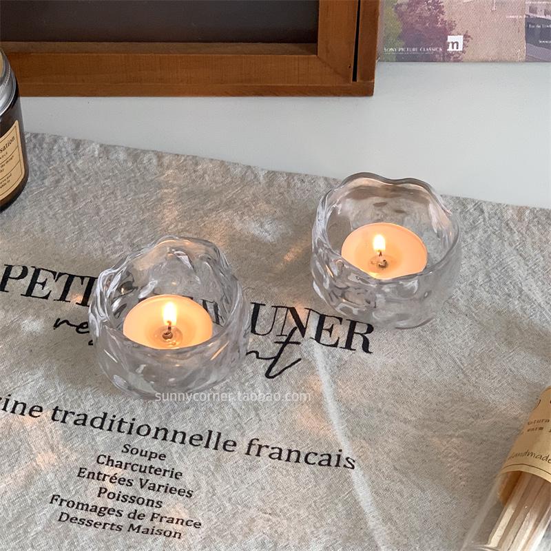 Подсвечник из неровного стекла в европейском стиле для романтической атмосферы – Идеальный декор для гостиной или обеденного стола