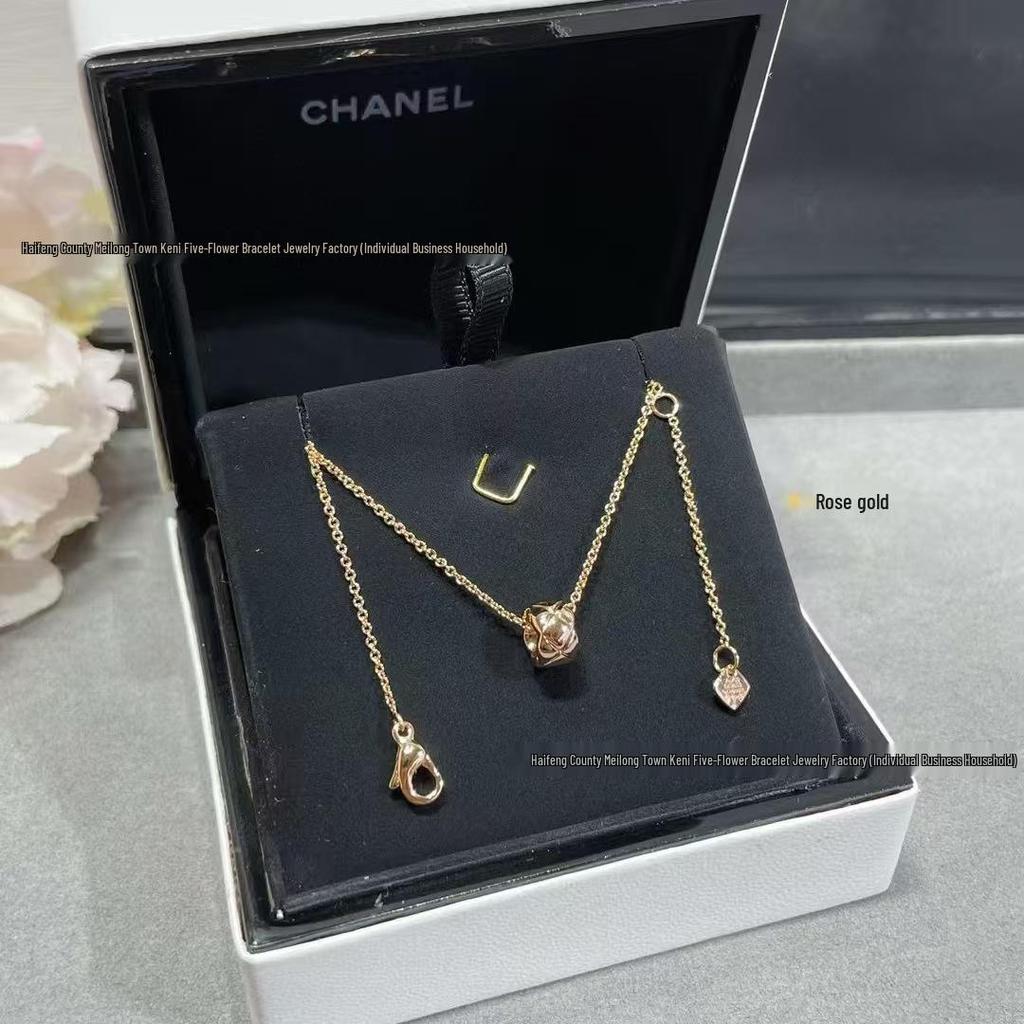 18k Gold Ice Moon & Bean Pendant Necklace Set with Diamond Pattern Choker