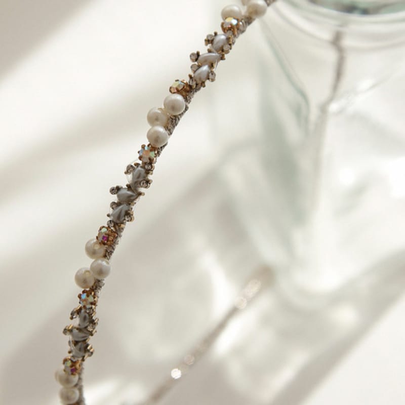 J.Lauren Aurora Pearl Cubic Тонкая повязка для волос H01162