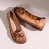 Модные GKTINOO 2025 Новые лоферы в этническом стиле из натуральной кожи Удобная мягкая подошва Балетки с цветами Круглый носок Универсальная женская обувь