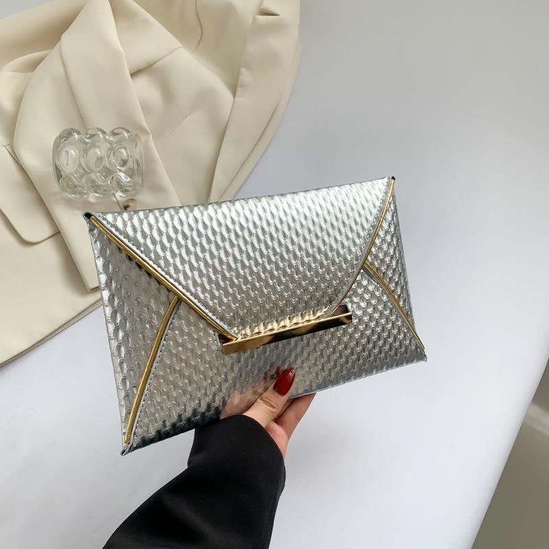 Красивая и персонализированная сумка-конверт нового стиля, персонализированная маленькая квадратная сумка, модная, простая и модная сумка-конверт