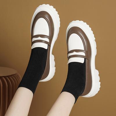 Весенне-летний темперамент спортивная мода платформа увеличивающая рост кожаные туфли одна педаль стиль колледжа универсальная женская обувь