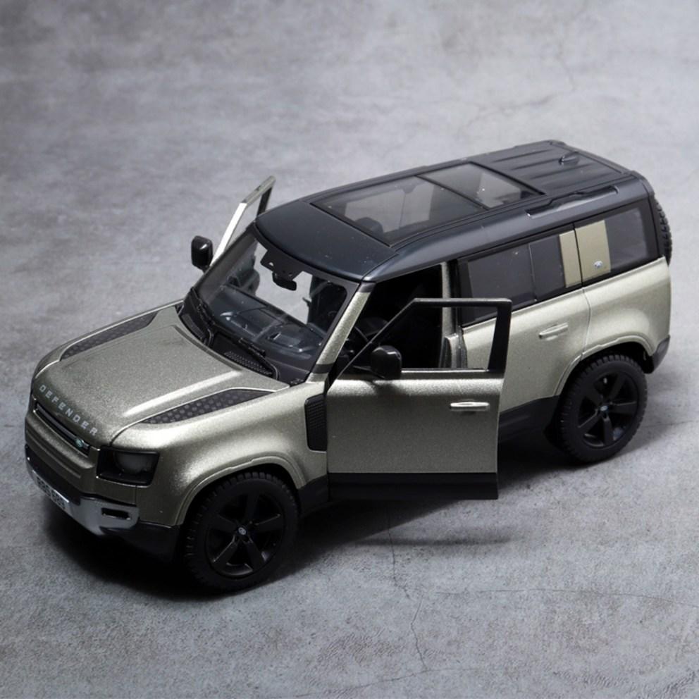 Bburago 1:24 Land Rover Defender 2022 SUV Diecast Model Car, Green