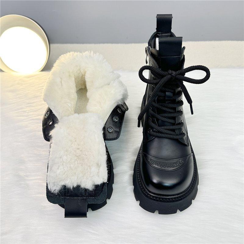 Wool snow boots women's winter velvet thickened large cotton shoes fur integrated thick-soled short boots non-slip Martin boots