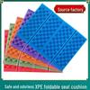 Четырехслойная портативная уличная подушка-сиденье из XPE: Влагозащитный коврик для пикника с сотовой структурой и пеноизоляцией