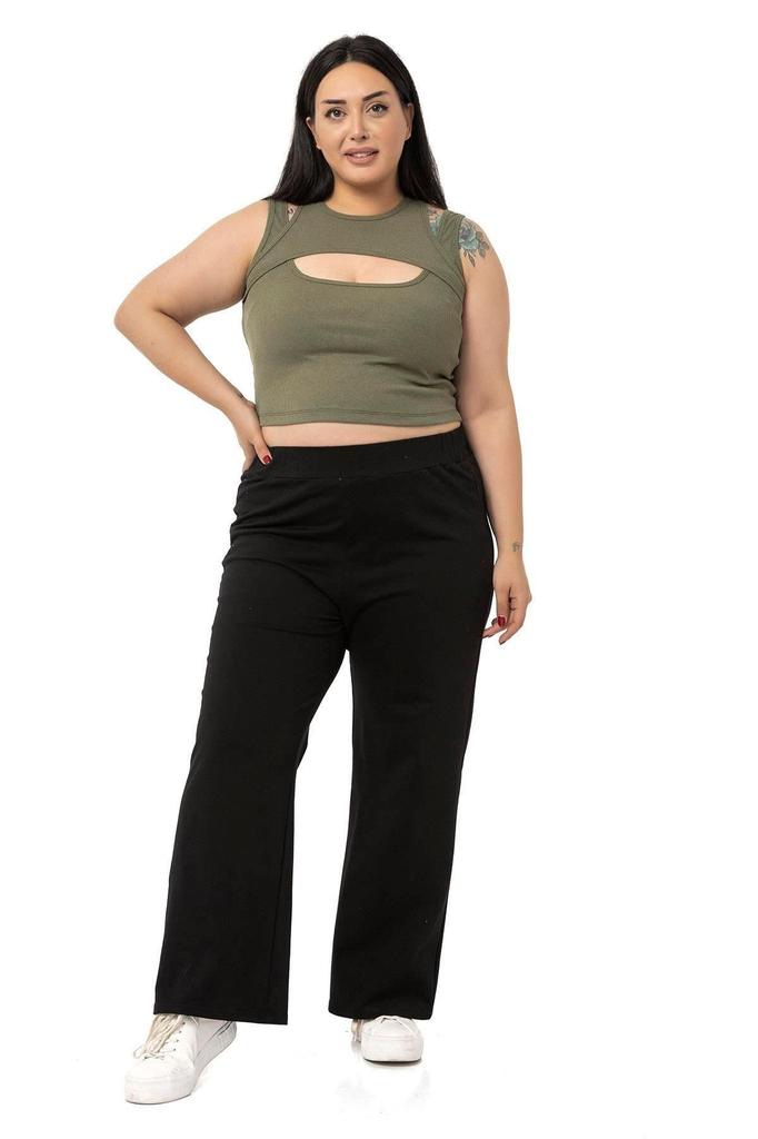 Женский стиль, боди большого размера, зеленый боди больших размеров с глубоким вырезом в рубчик, зеленое боди