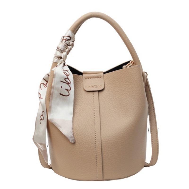 Изысканная и модная ручная сумка для женщин. Новинка 2024 года. Универсальная сумка-ведро в стиле вестерн с высококачественной и модной сумкой через плечо.