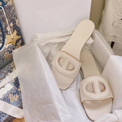 Версия из овчины~ Шлепанцы с носком-пяточком для женской летней носки, кожаные на плоской подошве, полушлепанцы, сандалии с мягкой подошвой для пляжа