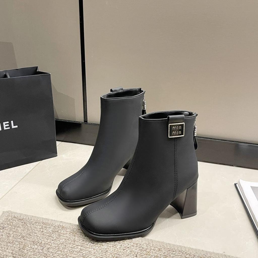 Французские модные ботильоны на толстом каблуке, ботинки Мартина, осень-зима 2025, новые, на высоком каблуке, облегающие ботильоны, белые маленькие короткие ботильоны женские