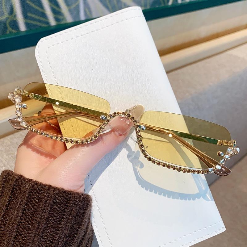 Vintage Half Rimless Sunglasses Women For Female Luxury Brand Designer Sun Glasses Punk Popular Diamond Metal Eyeglasses Uv