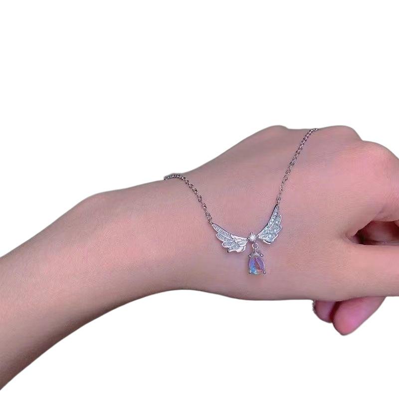 Angel Wings Moonstone Necklace: Elegant, Luxurious & Versatile Clavicle Chain for Women