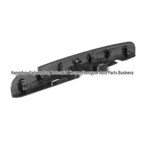 Накладка ручки задней двери Nissan Qashqai 07-15 с камерой и отверстием для ключа 90812JD00H