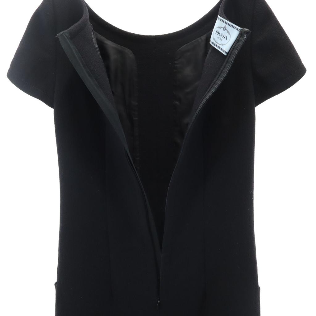 Prada Сделано в Италии Комбинезон с коротким рукавом 38 черный Женский Б/у