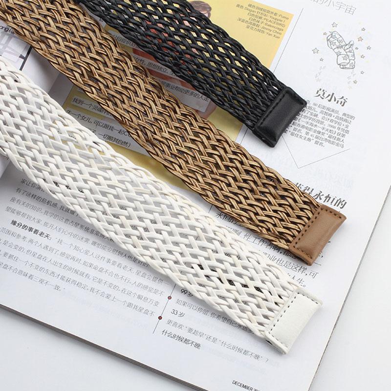 Summer Wide Braided Belt Women Woven Straw Belt with Round Wooden Buckle Waist Belt