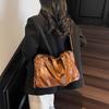 Retro Bag Women's Large-capacity New Casual Messenger Commuter Bag Popular Portable Class Tote Bag