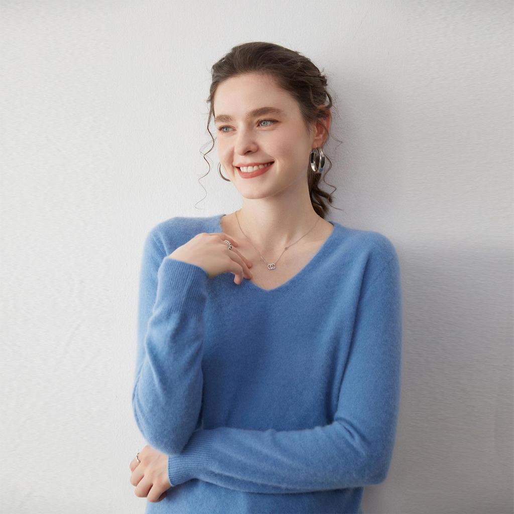 Women's V-Neck Loose Cashmere Sweater, Warm Knitted Pullover, Solid Color, Versatile & Trendy.