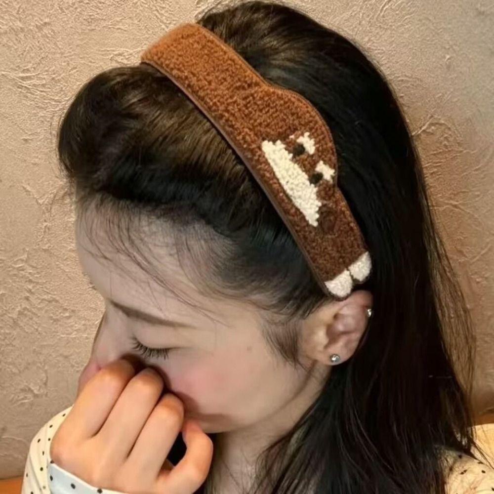 Plush Fabric Wide Hair Hoop Embroidered Detail Wide Band Animal Headband Daily Hair Styling