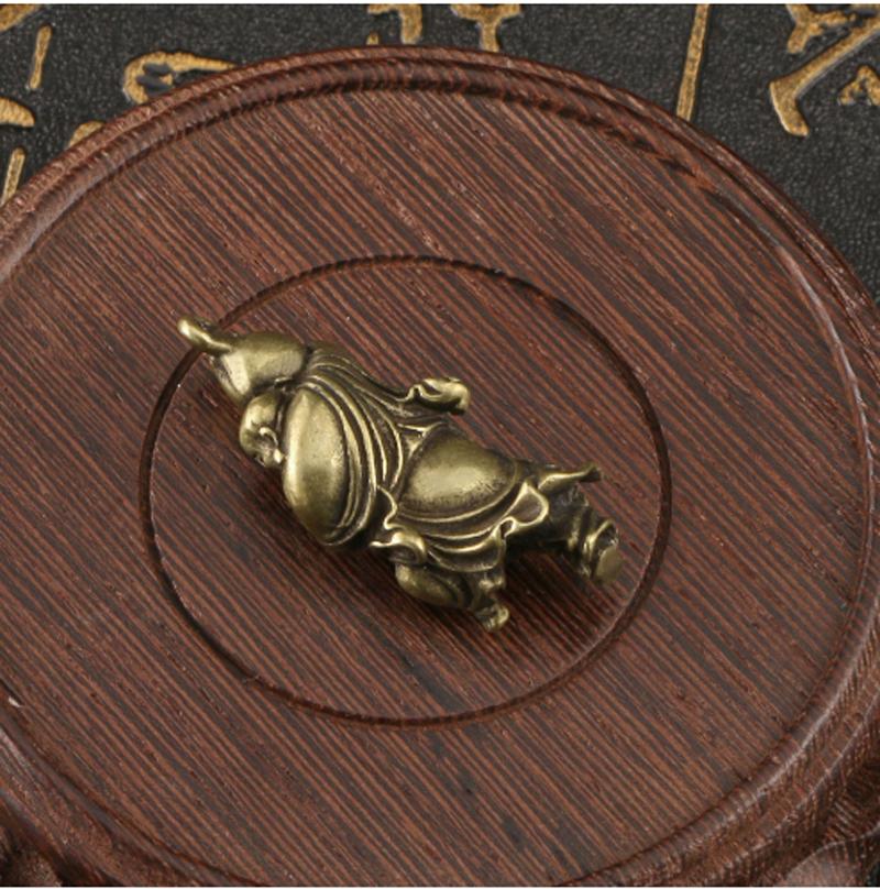 Chinese Old Tibet Brass Carved Buddha Lucky Amulets Necklaces Pendants