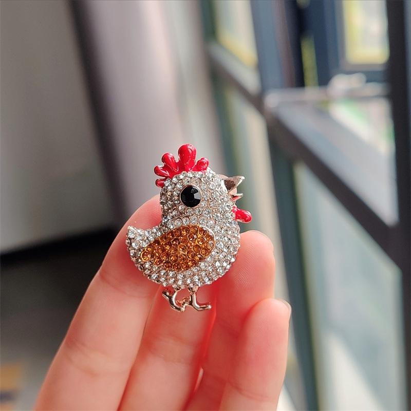 BLINGBAY Women's Rhinestone Chicken Brooch Pin Animal Rooster Badge