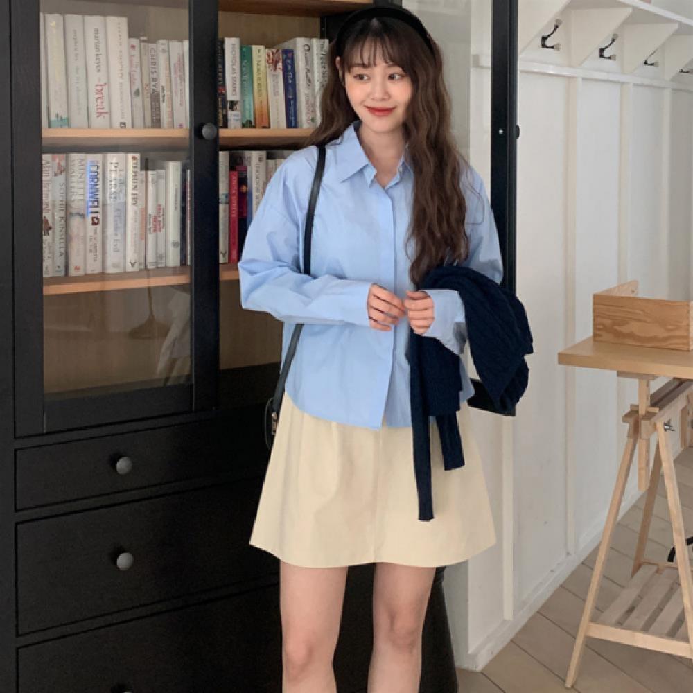 New Arrivals Open Run Women Semi Cropped Cotton Shirt