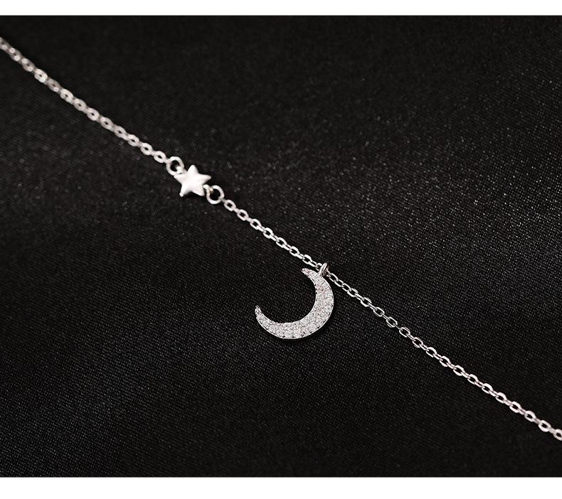 Banyan Tree S925 Silver Star & Moon Clavicle Necklace - Korean Niche Design with Diamond Accent