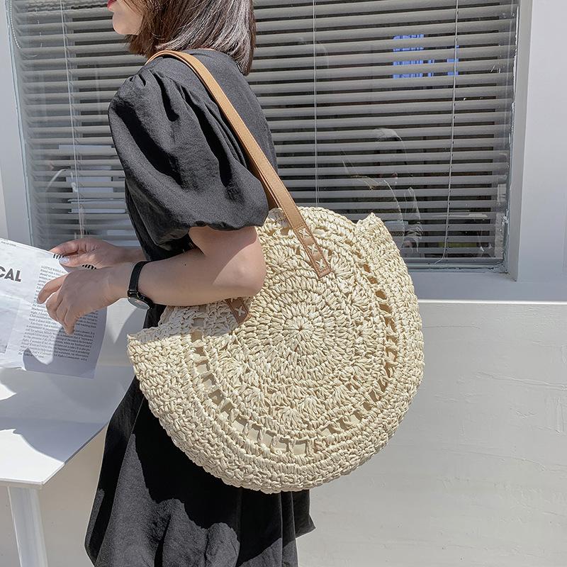 Summer Beach Vacation Bag for Women New Woven Straw Woven Bag Large Capacity Underarm Short Trip Beach Bag
