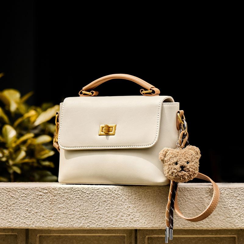 2025 New Niche Soft Leather Texture Women's Handheld Small Square Bag High-end Versatile Large Capacity Shoulder Crossbody Bag