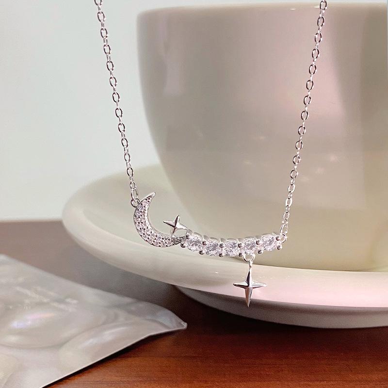 Изысканное ожерелье с четырехконечной звездой в виде луны для женщин-меньшинств, легкий роскошный стиль, цепочка для воротника