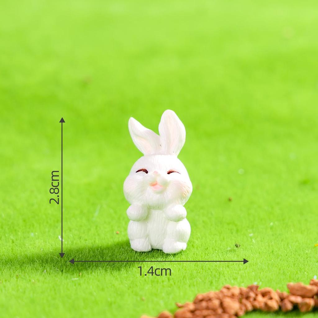 Cartoon Rabbit Desktop Ornament: Cute Resin Decoration for Home and Garden Crafts