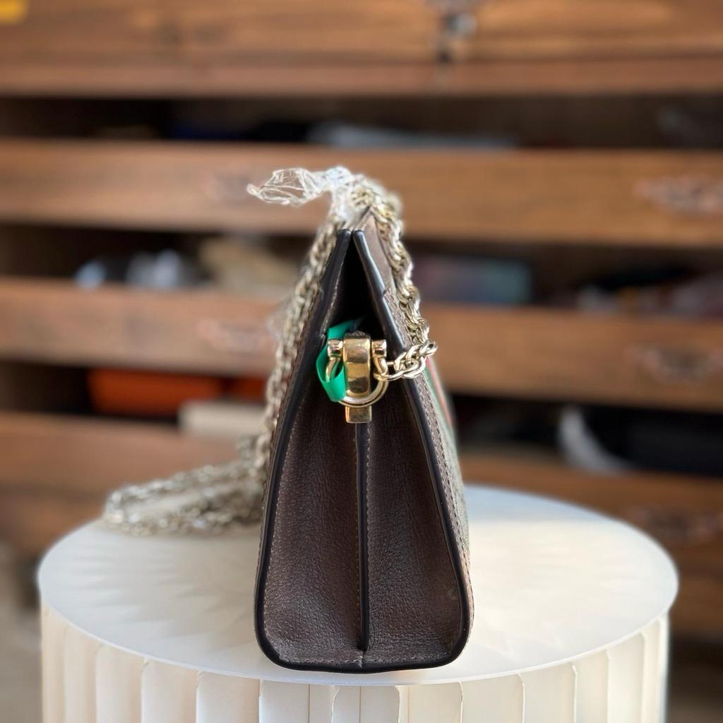 [Б/У] Маленькая сумка через плечо Gucci Ophidia 'GG Supreme' - Очень хорошее состояние #G58HT3