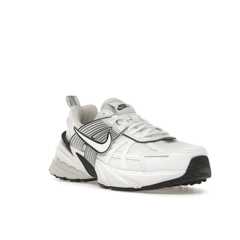 Nike V2K Run WMNS 'Summit White' Сетчатый верх Ретро Повседневная обувь HF5342-100