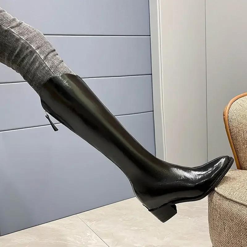Осенние туфли до колена с высоким голенищем, женская зима 2024 года, средний каблук, акция Y2k, шикарные и элегантные модные ботинки, длинные сапоги для женщин