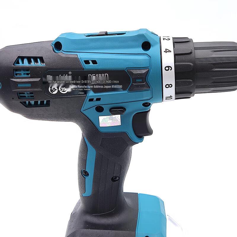 Makita DF488D 18V Cordless Driver Drill CN plug (adapter included)