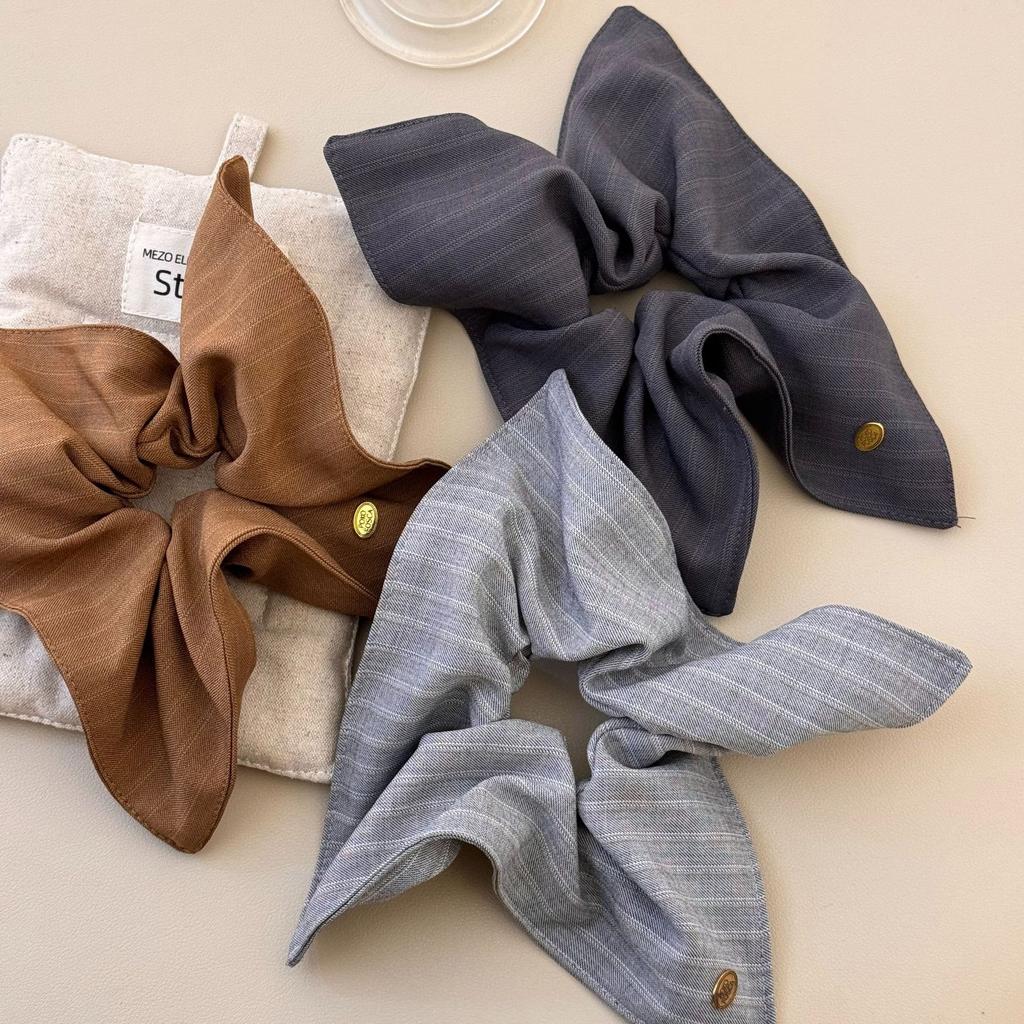 Oval Gold Label Large Intestine Circle, Elegant Hair Tie, Low Ponytail Hair Tie