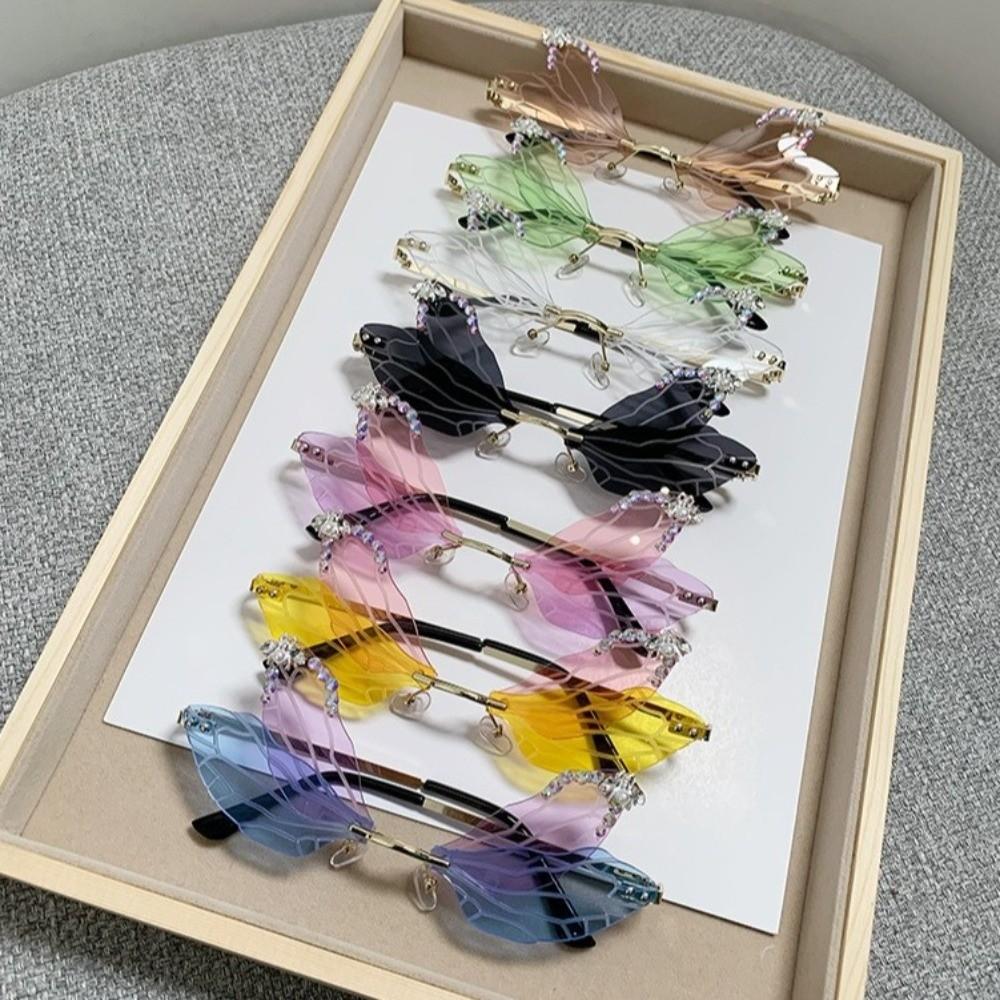 Metal Frame Dragonfly Wing Sunglasses Polycarbonate Lenses Fashion Sunglasses for Women