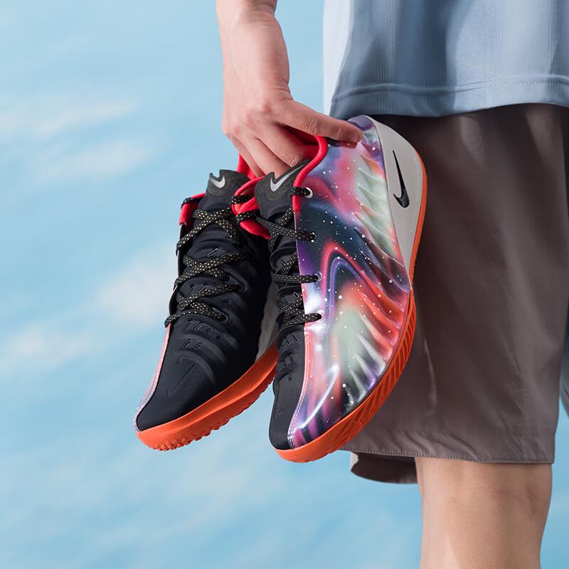 Nike Men's GT Cut On-Court Basketball Shoes